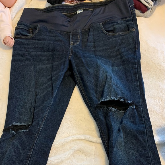Under belly distressed maternity jeans - Picture 1 of 1
